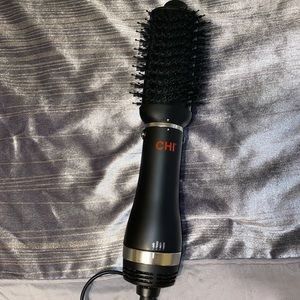 CHI 4-in-1 Volumizer Blowout Brush